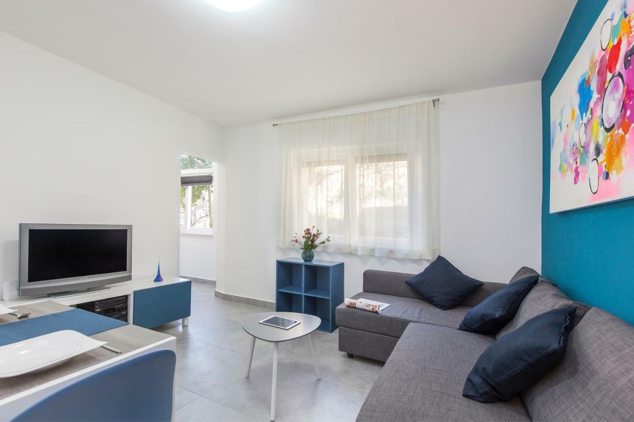 Apartment Dora Rabac Esterno foto