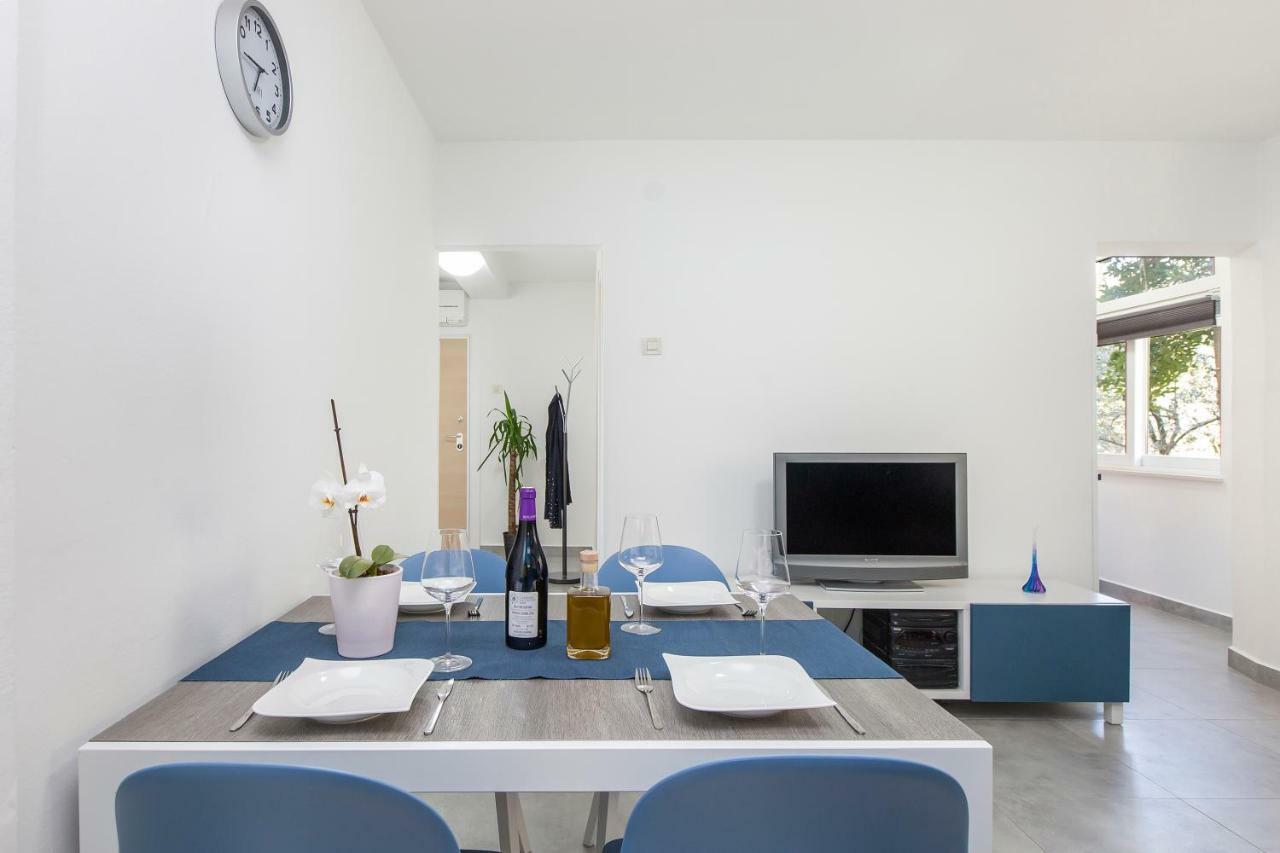 Apartment Dora Rabac Esterno foto